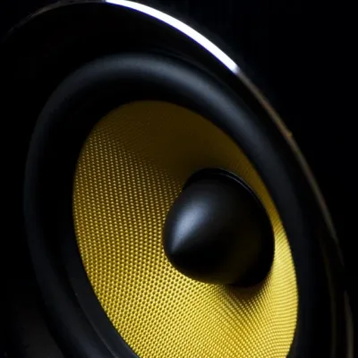Aktif Subwoofer 200 W